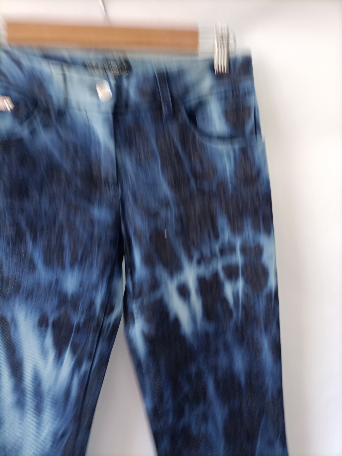 DOLCE&GABANA. Pantalón tie dye T.36