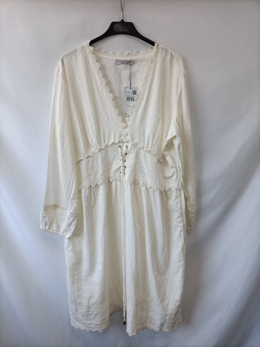 VIOLETA BY MANGO. Vestido hippie talla L