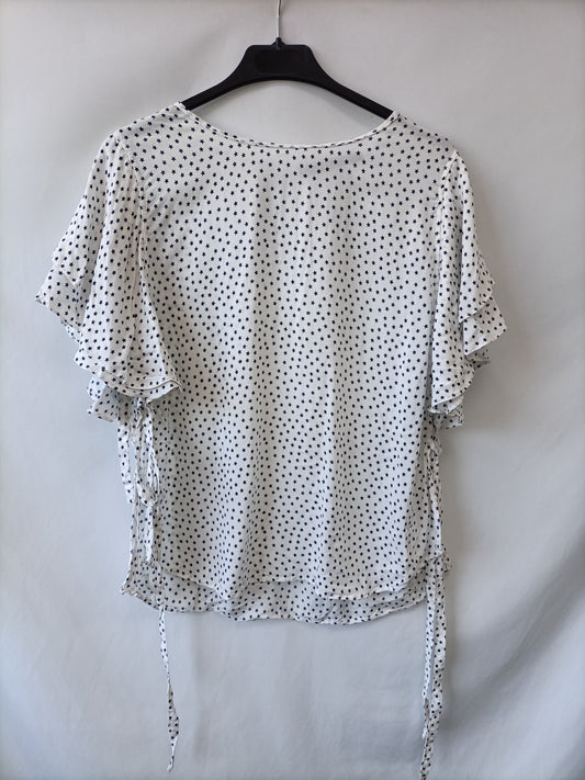 ZARA. Blusa blanca estrellas T.l