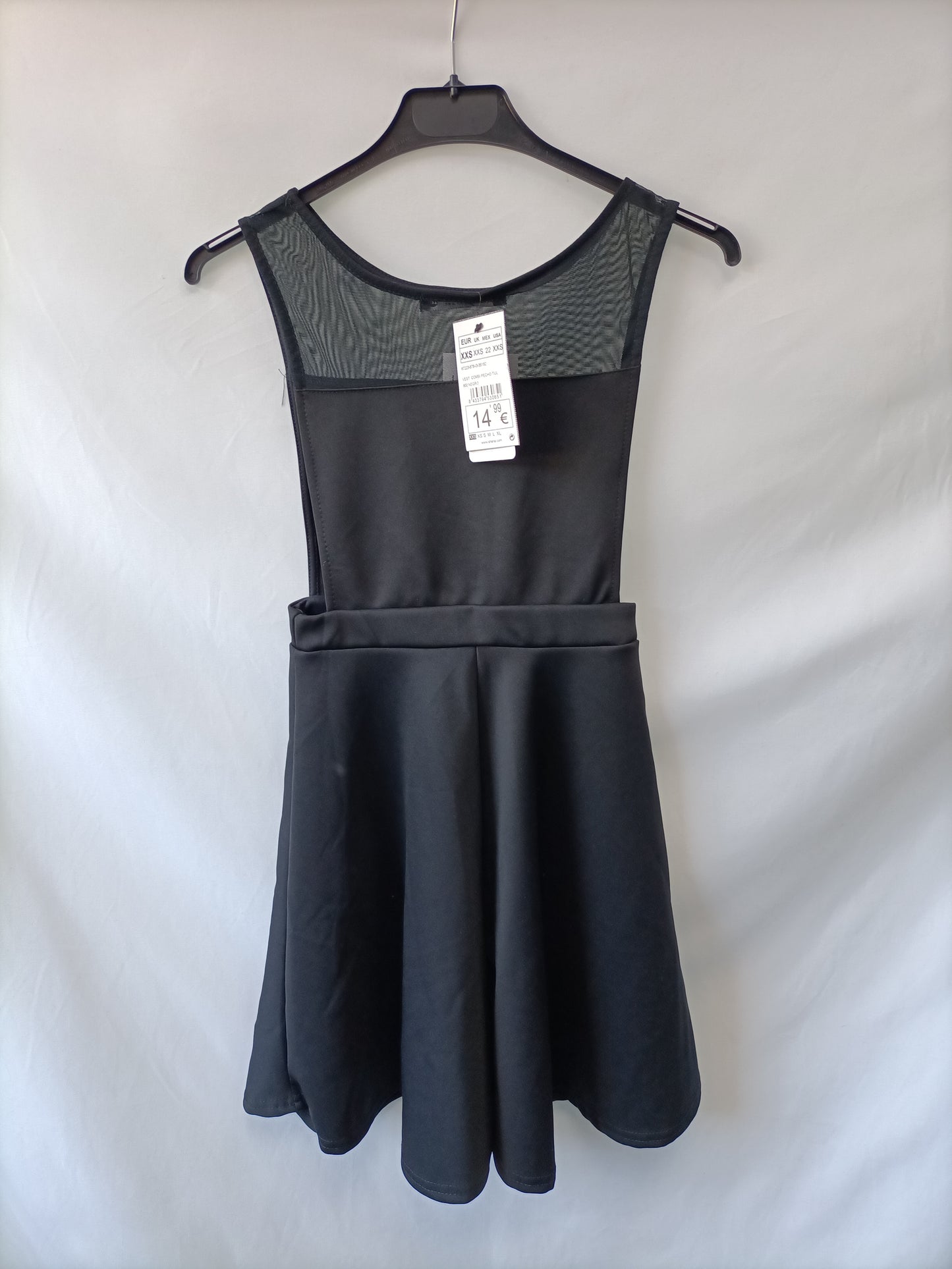 SHANA.Vestido negro T.xxs