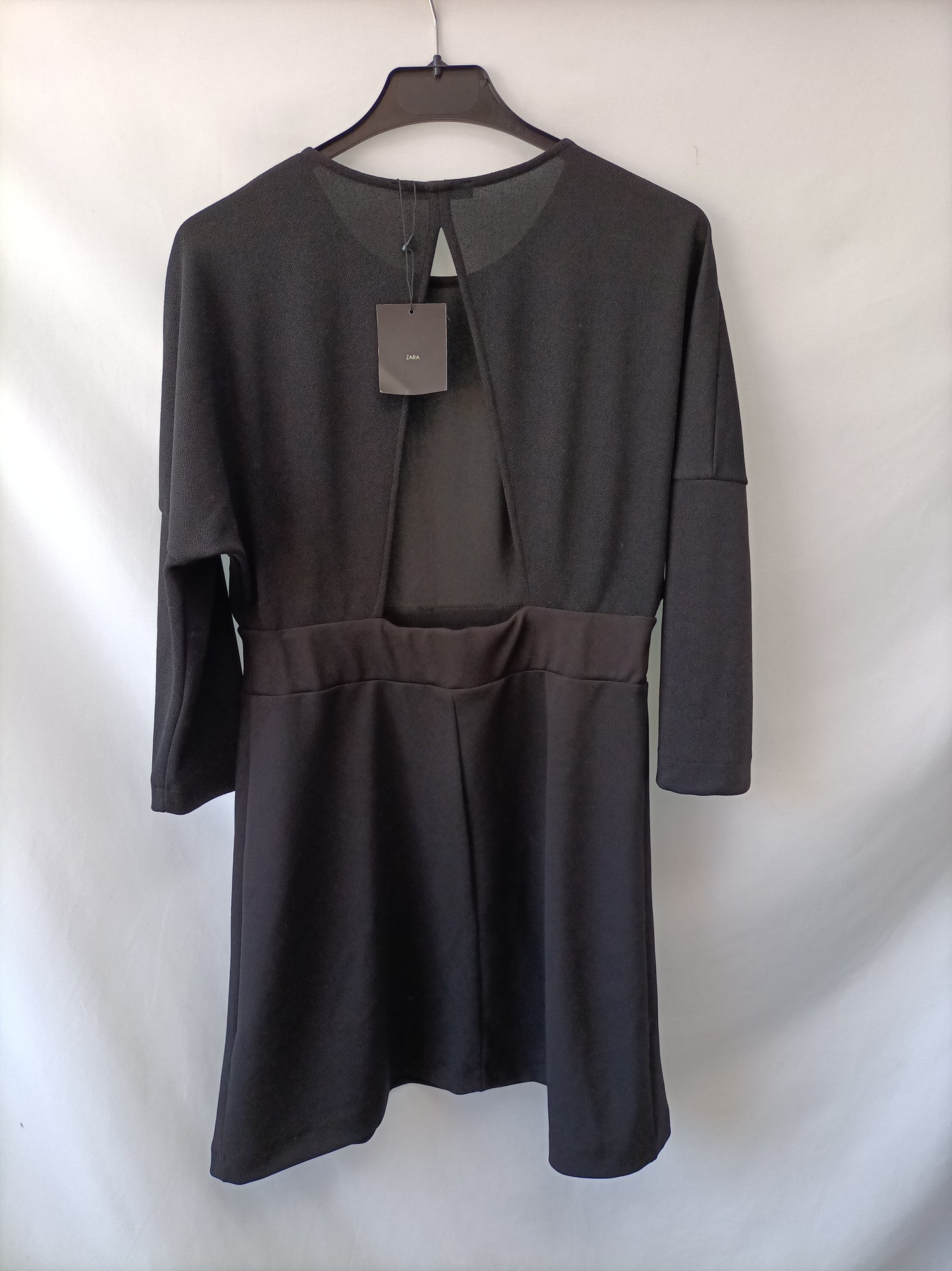 ZARA.Vestido negro doble textura T.m