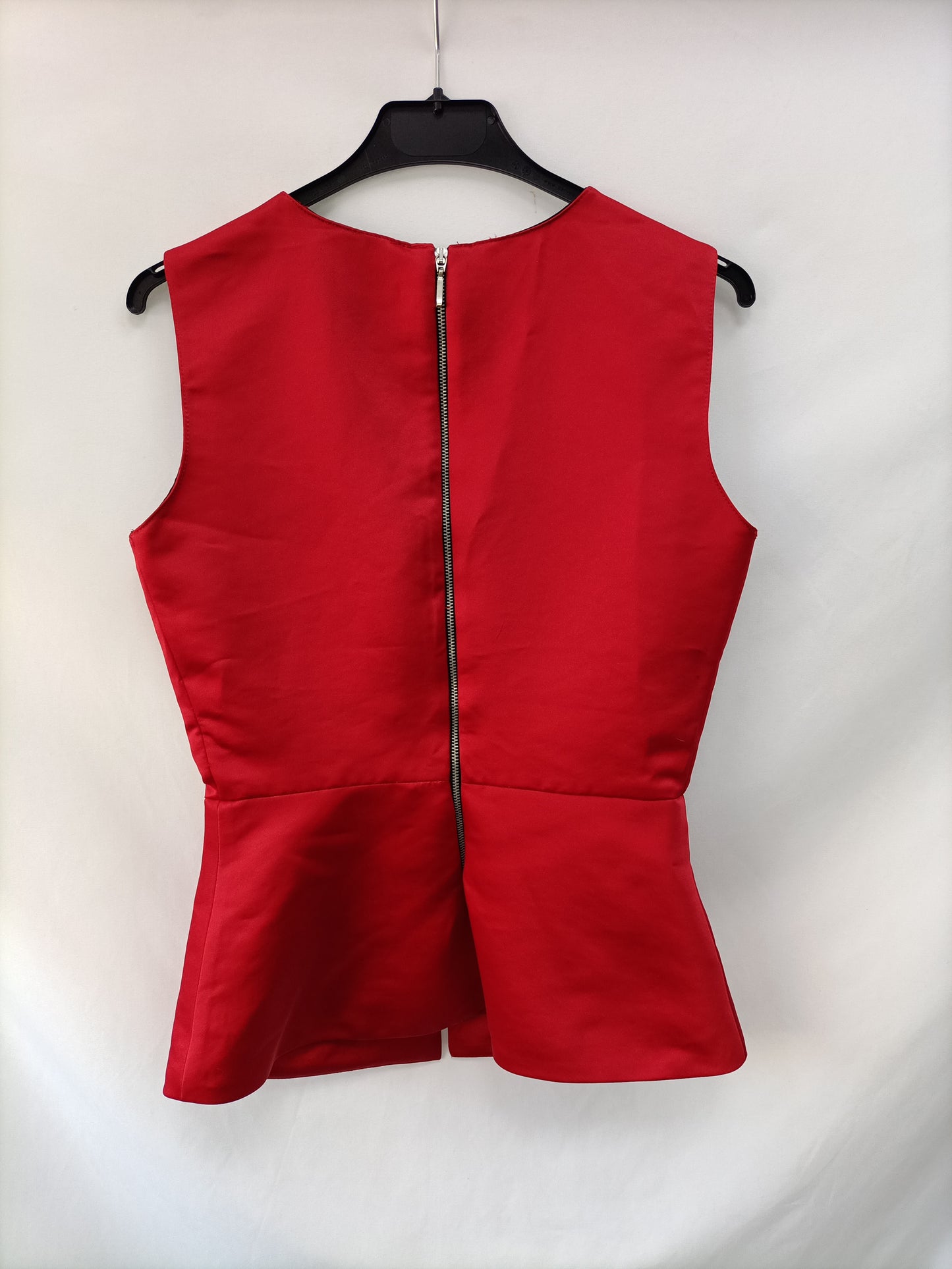 ZARA.Top rojo costuras T.xs