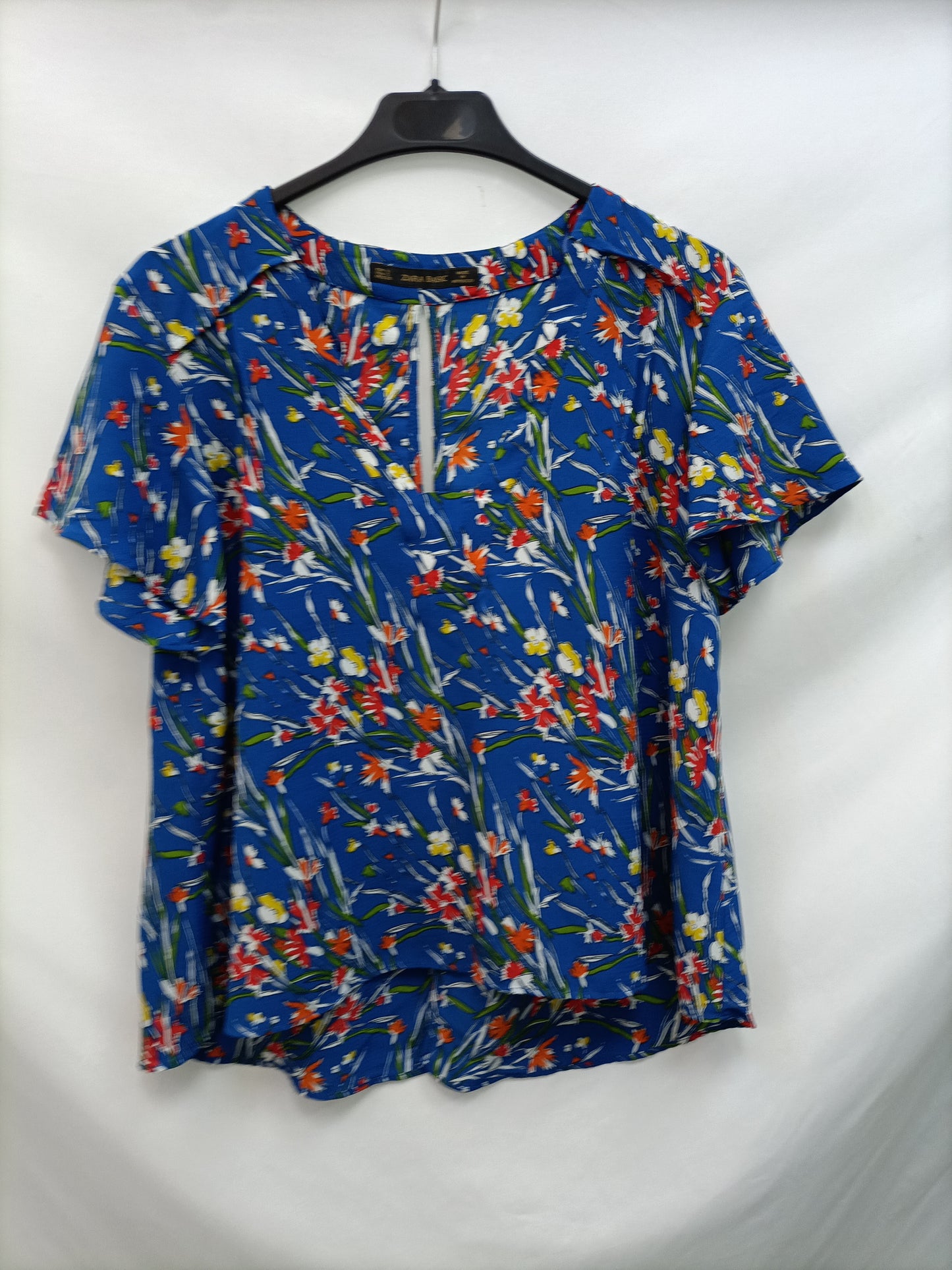 ZARA. Blusa azul flores T.s