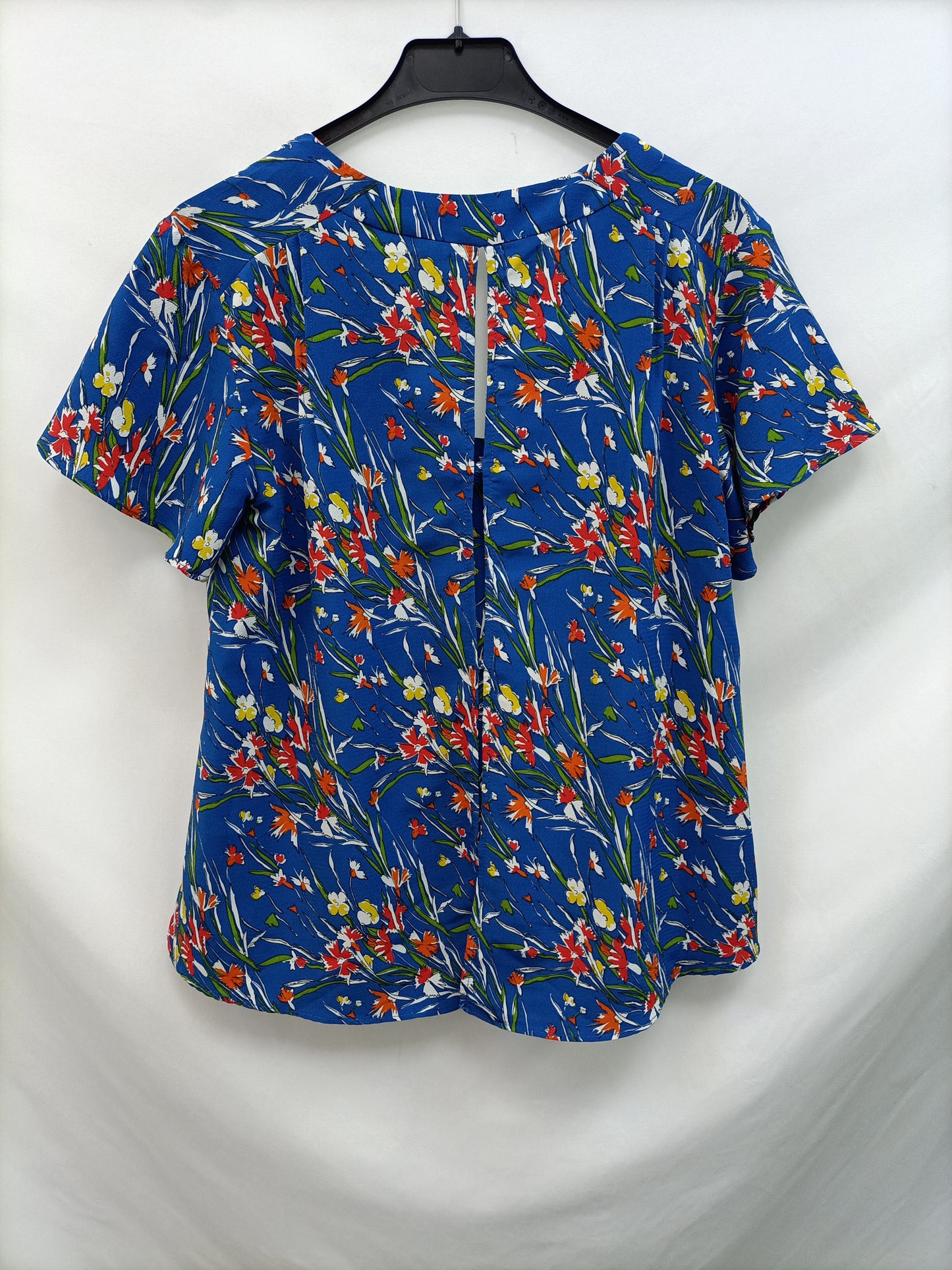 ZARA. Blusa azul flores T.s