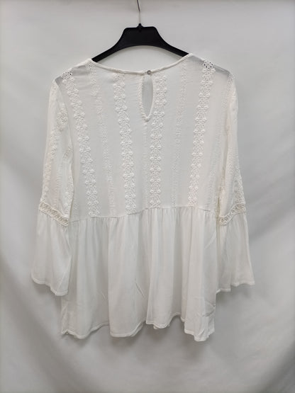 ALTARID STATE. Blusa blanca bordada T.m