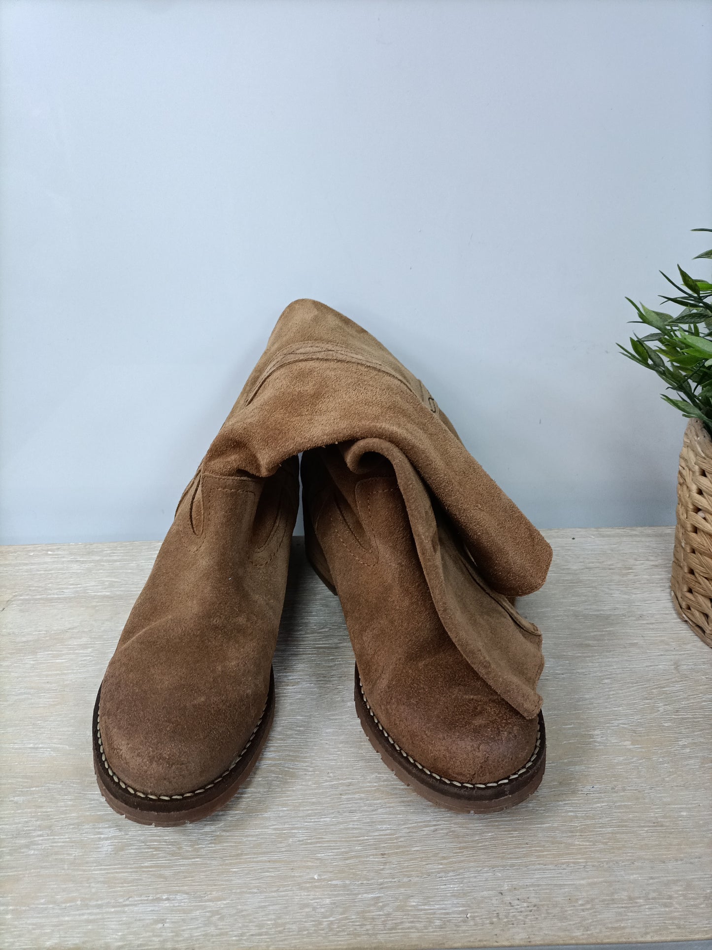 MUSTANG. botas camel piel  T.38