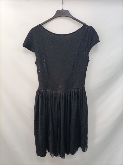 ZARA. Vestido negro tull T.m