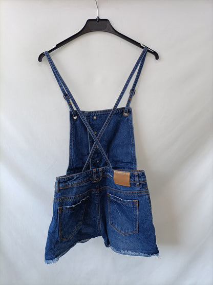 STRADIVARIUS. Peto denim corto T.34