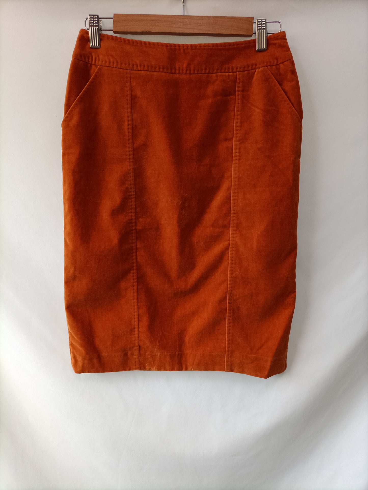 MAXMARA. Falda naranja T.34