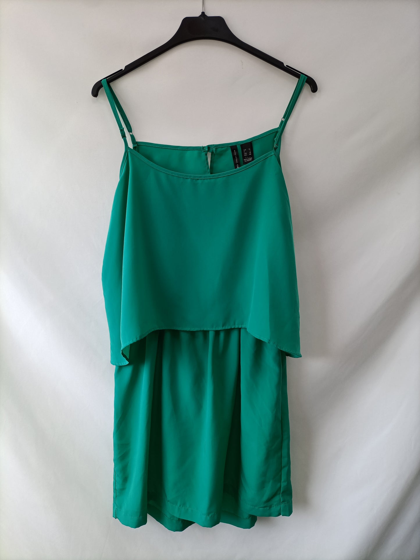 MANGO. vestido verde hombros descubiertos T.xl