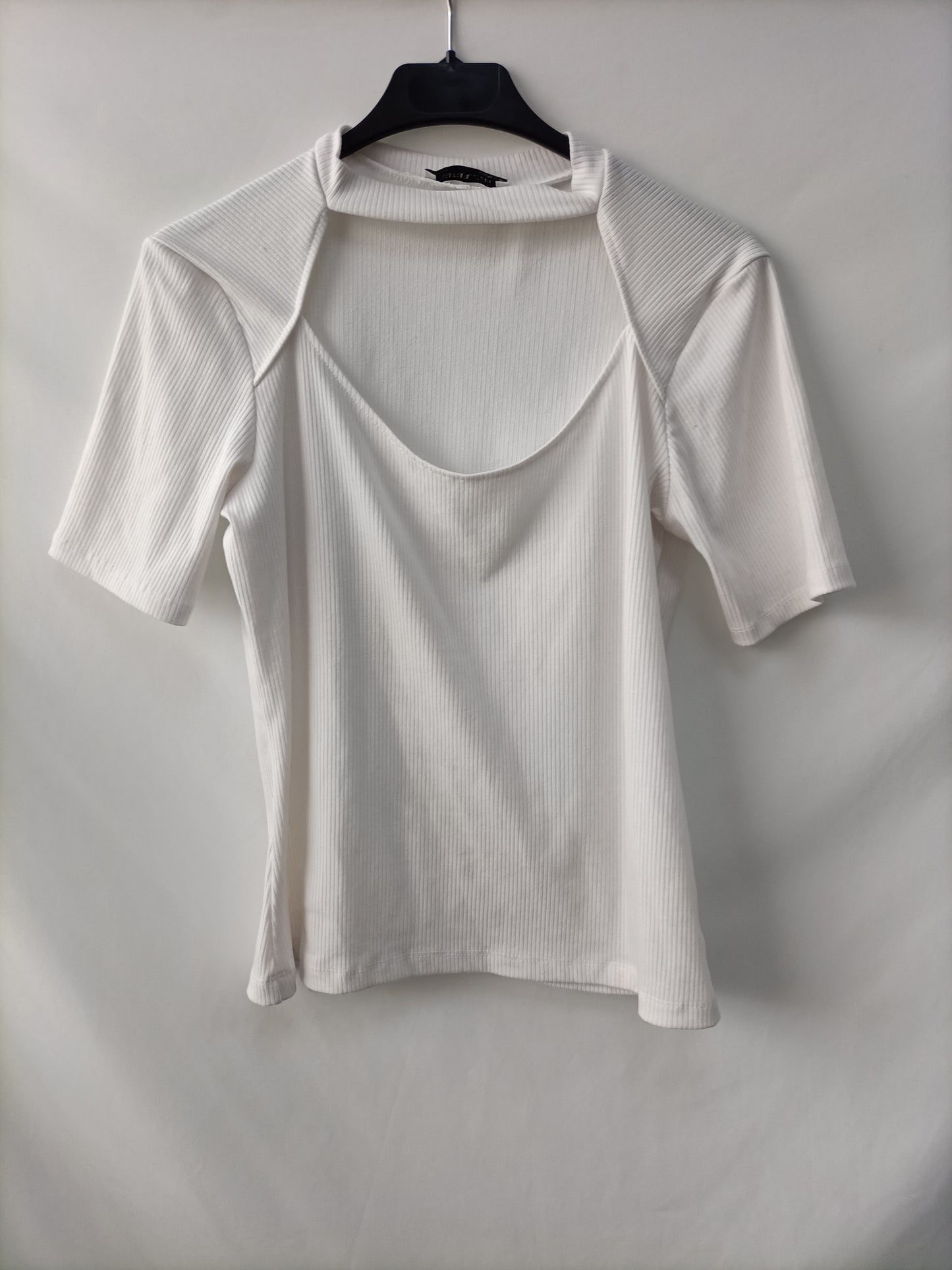 ZARA. Camiseta canalé blanca T.l