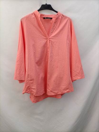 ZARA.Blusa coral oversized T.m