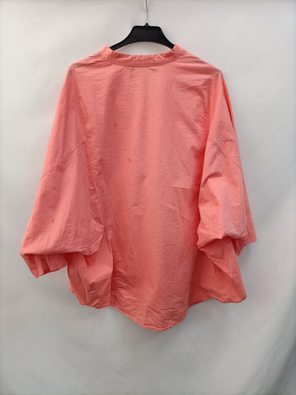 ZARA.Blusa coral oversized T.m