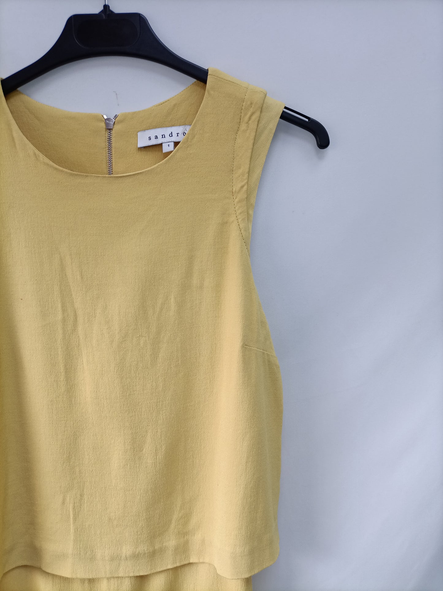 SANDRO.Vestido amarillo T.xs/s (tara)