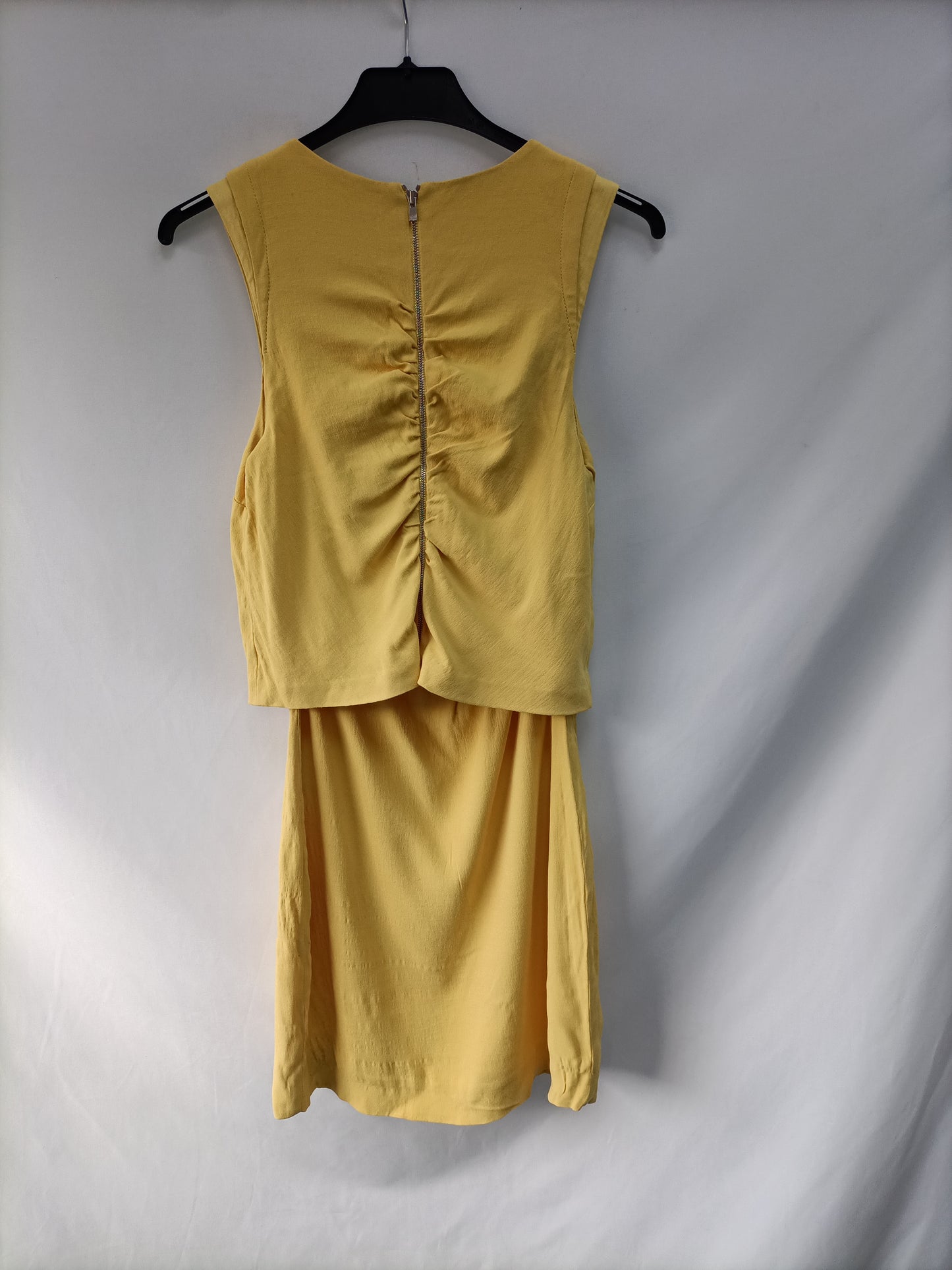 SANDRO.Vestido amarillo T.xs/s (tara)