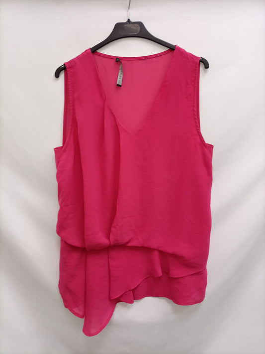 ZARA.Top fuscia T.s