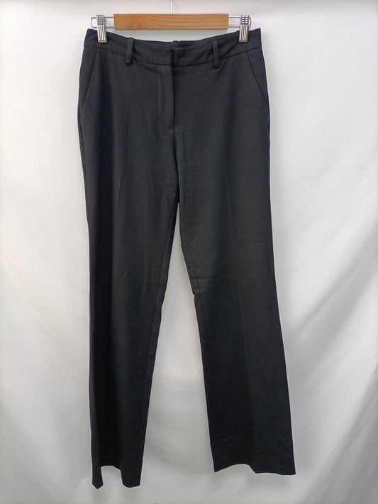 ZARA. Pantalón negro de vestir T.34