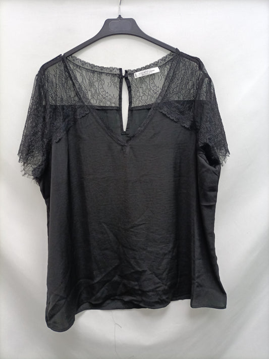 VIOLETA BY MANGO. Blusa encaje T.L