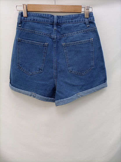 SHEIN. Shorts denim T.xs