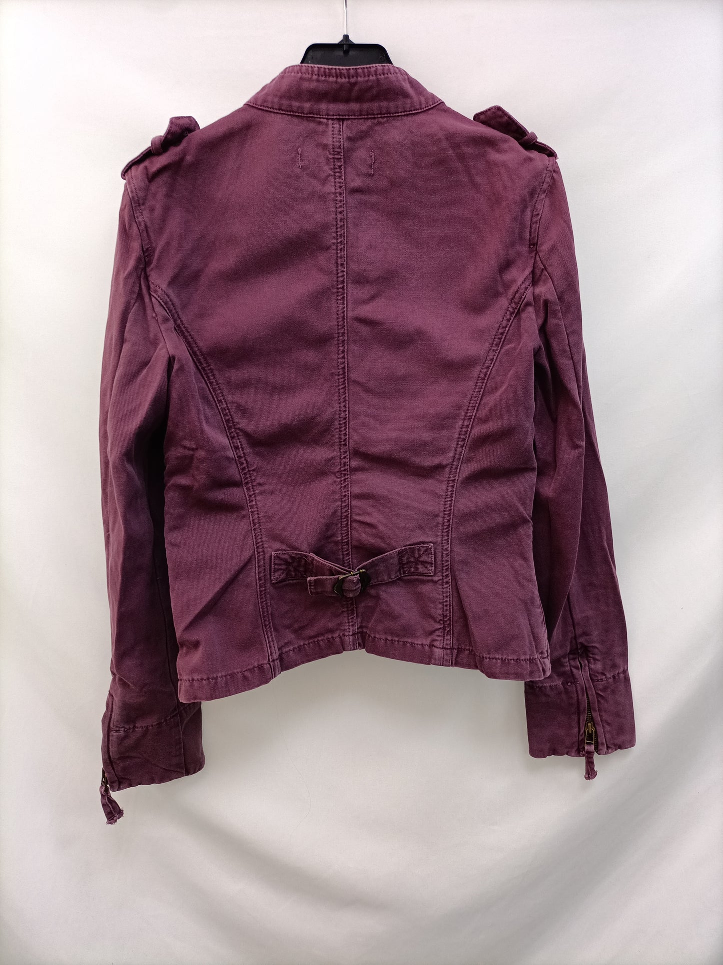 CIENPORCIEN. Chaqueta militar morada T.xs