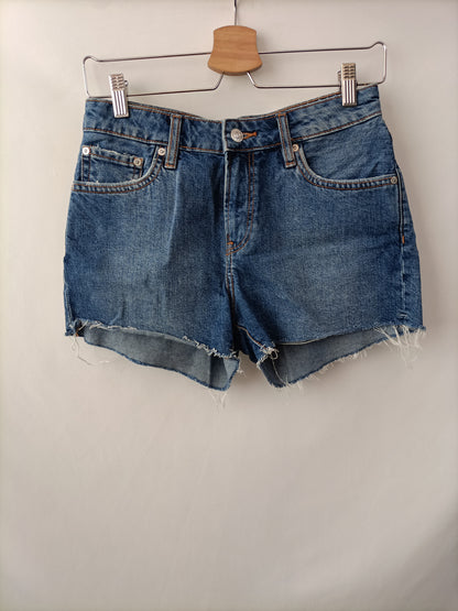 MANGO. Shorts vaqueros T.34