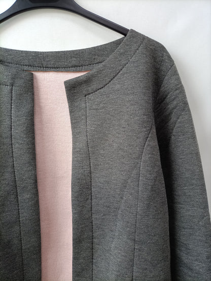 OTRAS. chaqueta gris neopreno T.u(s)