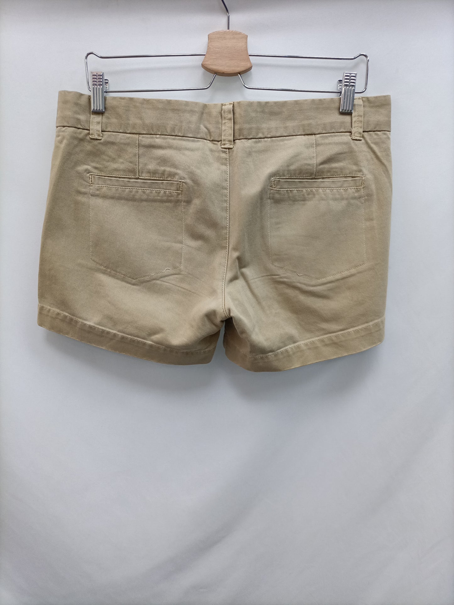 ZARA. Shorts beige T.40