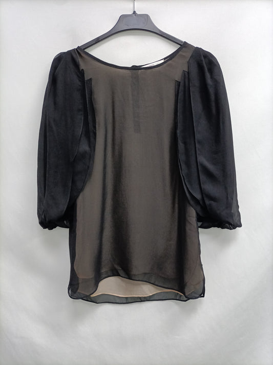 VANESSA BRUNO. Blusa negra mangas T.36