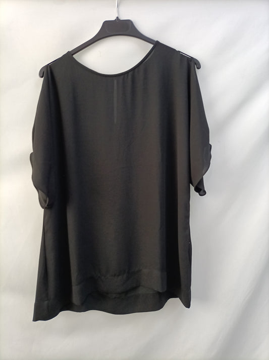 OTRAS. Blusa fludia negra T.u(m)