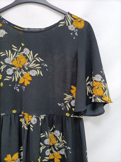 ZARA. Vestido negro flores T.xs