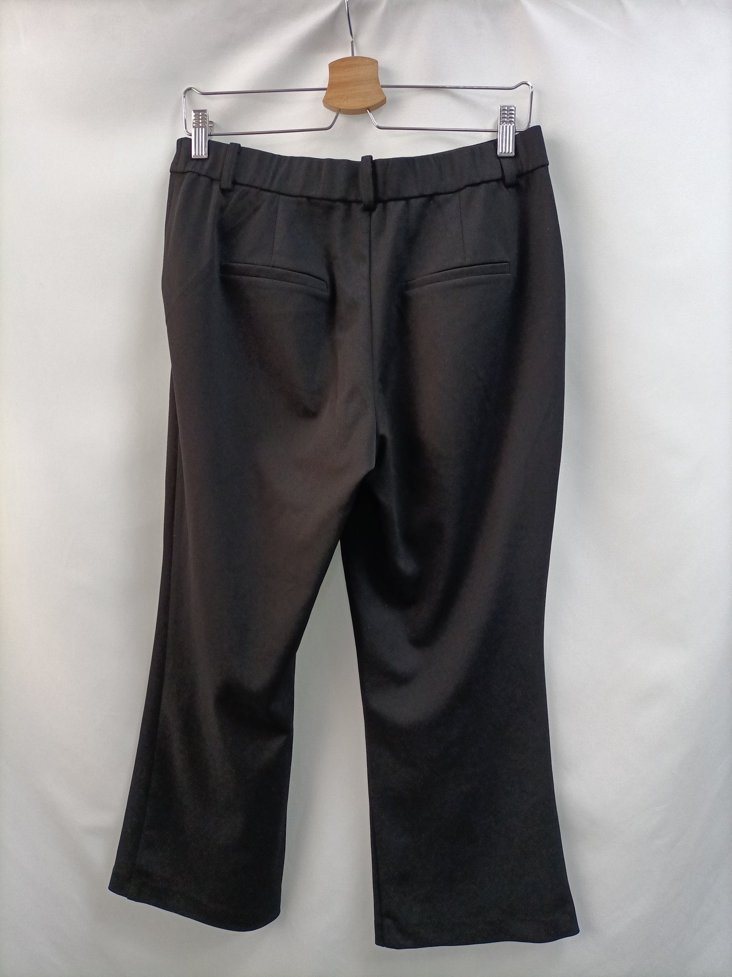 ONLY.Pantalones negros relajados T.38