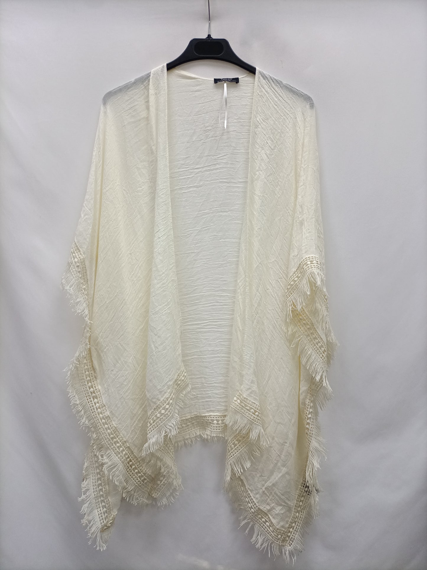 PARFOIS. Kimono beige flecos Tu