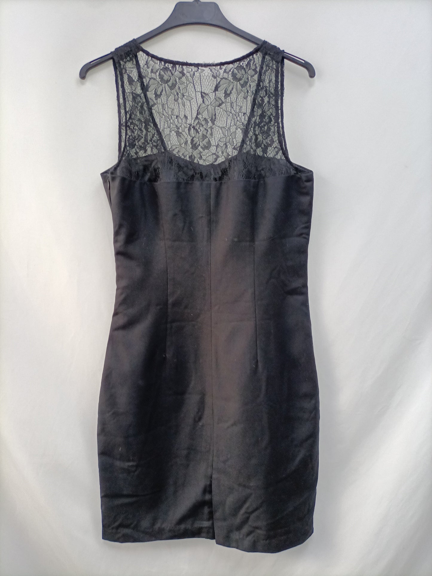 VERO MORA. Vestido negro encaje T.s/m