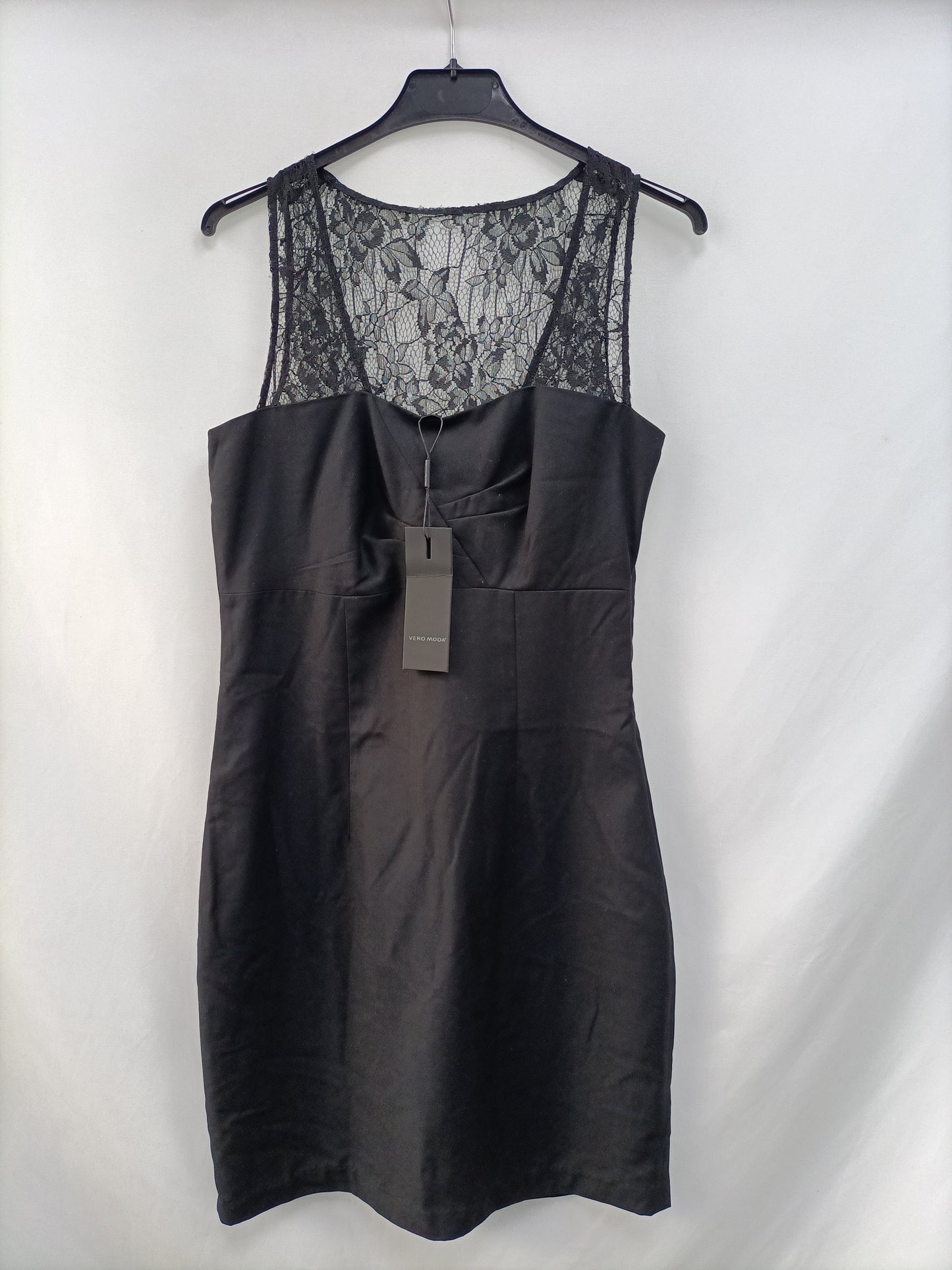 VERO MORA. Vestido negro encaje T.s/m