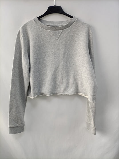 COS.Sudadera gris crop T.m