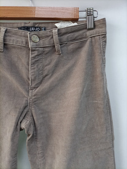 LIU.JO. Pantalón pana beige T.26(38)