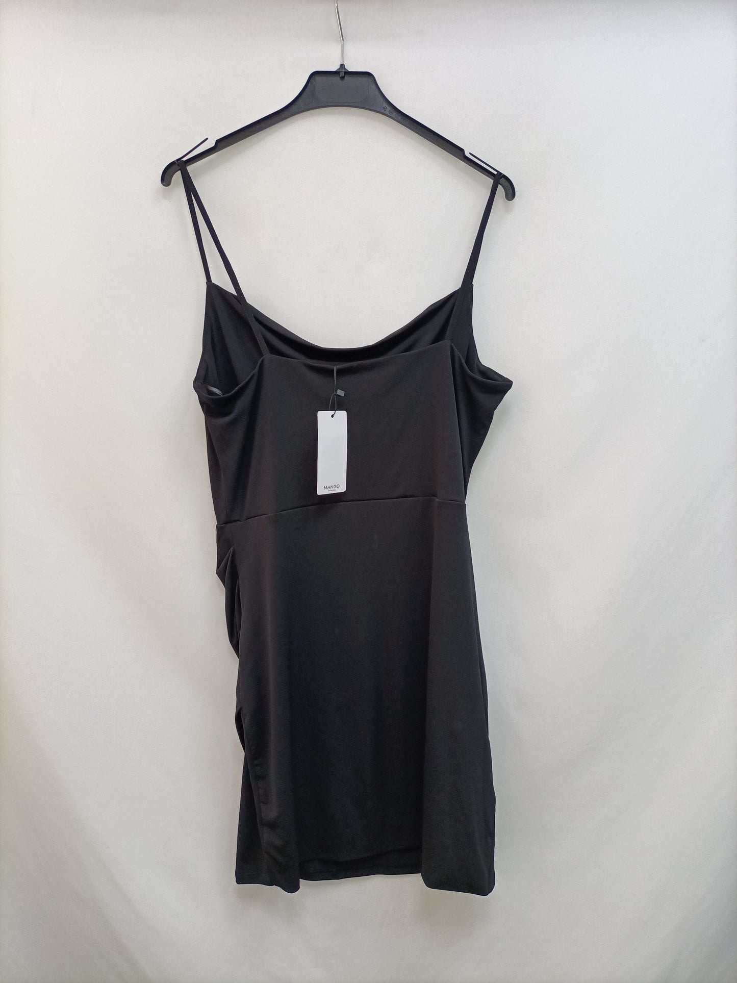 MANGO. Vestido corto negro T.l