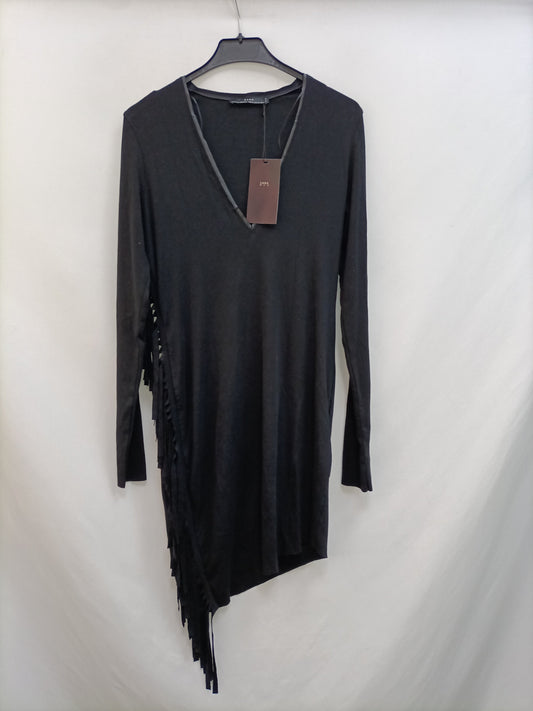 ZARA. Vestido corto flecos T.m