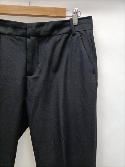 ZARA. Pantalón negro fluido T.m