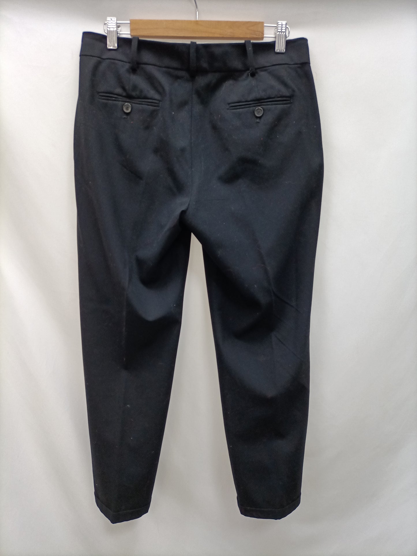 ZARA. Pantalón negro fluido T.m