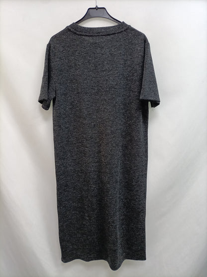 ZARA. Vestido gris canalé T.m