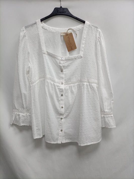 WHITE&ONE.Blusa blanca plumeti T.l/xl