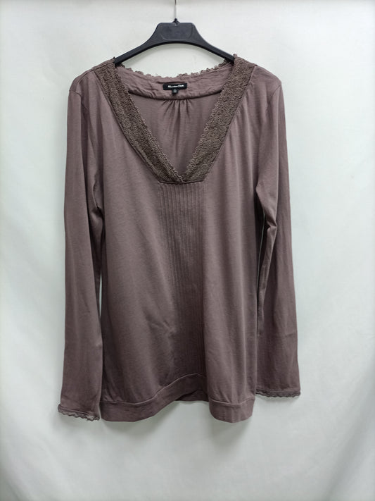 MASSIMO DUTTI.Top morado manga larga T.XL