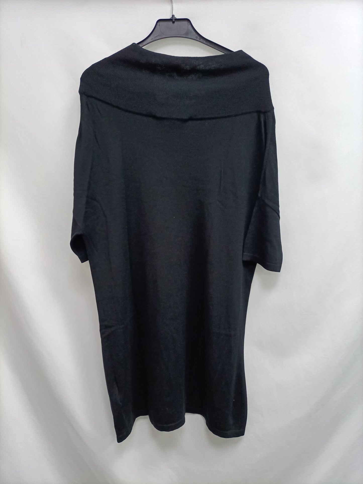 MAX MARA WEEKEND.Vestido negro punto T.M