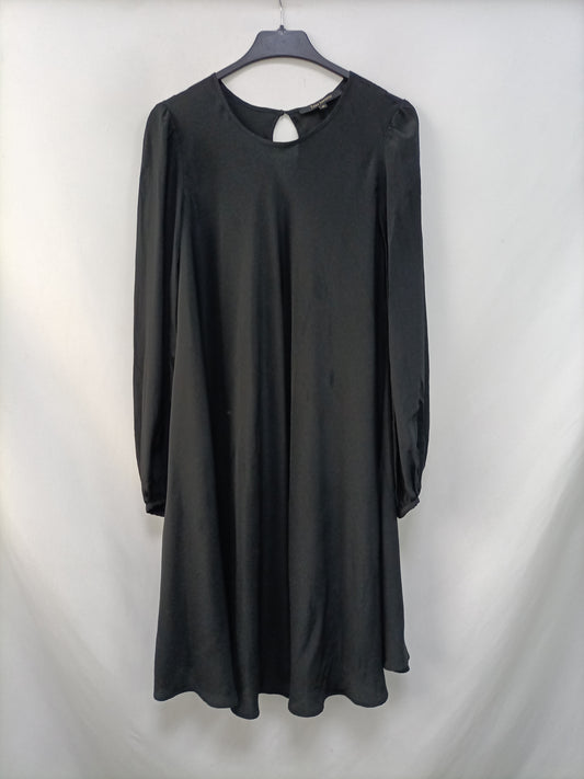 TARA JARMON. Vestido corto negro T.40: