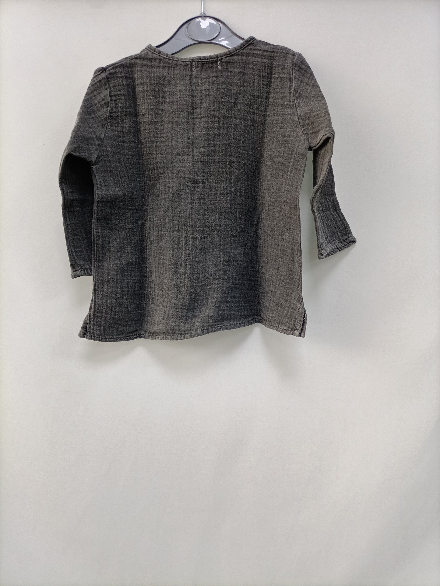 OMINI. Camisa gris algodón T.12 meses