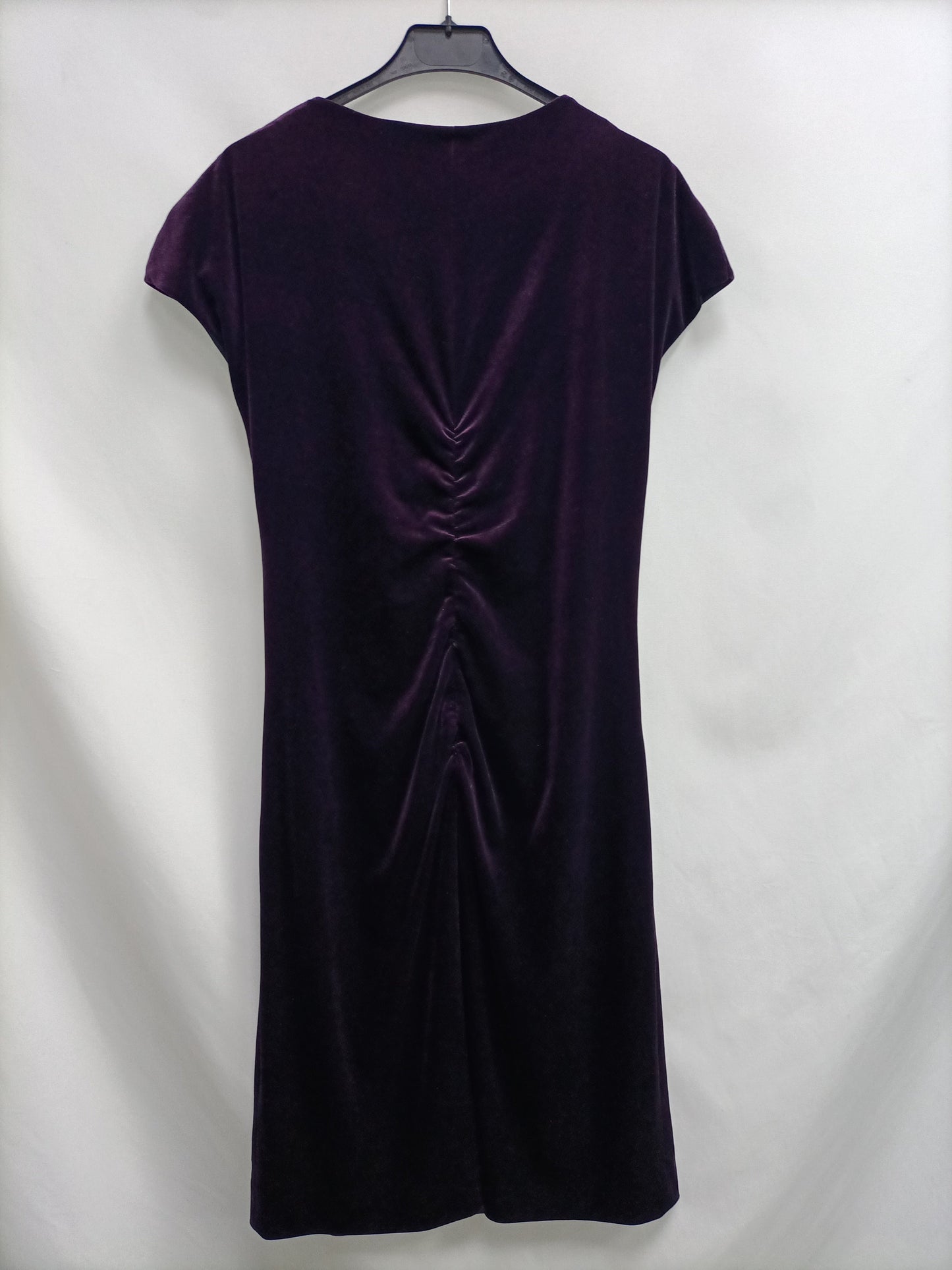 BASICCO. Vestido terciopelo morado T.44