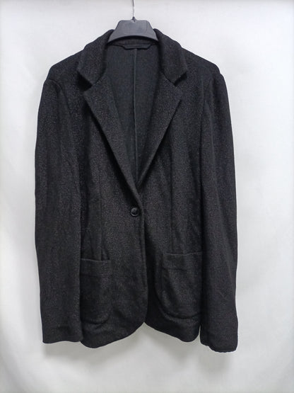 SEVENTY. Blazer negra hilos T.40