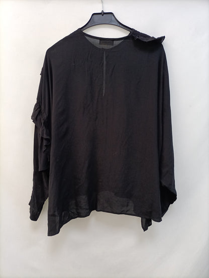 ZADIG&VOLTAIRE. blusa negra volantes T.xs