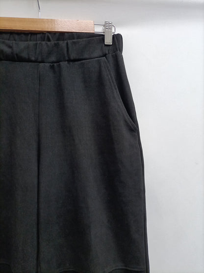 PULL&BEAR. Pantalón culotte antelina T.m